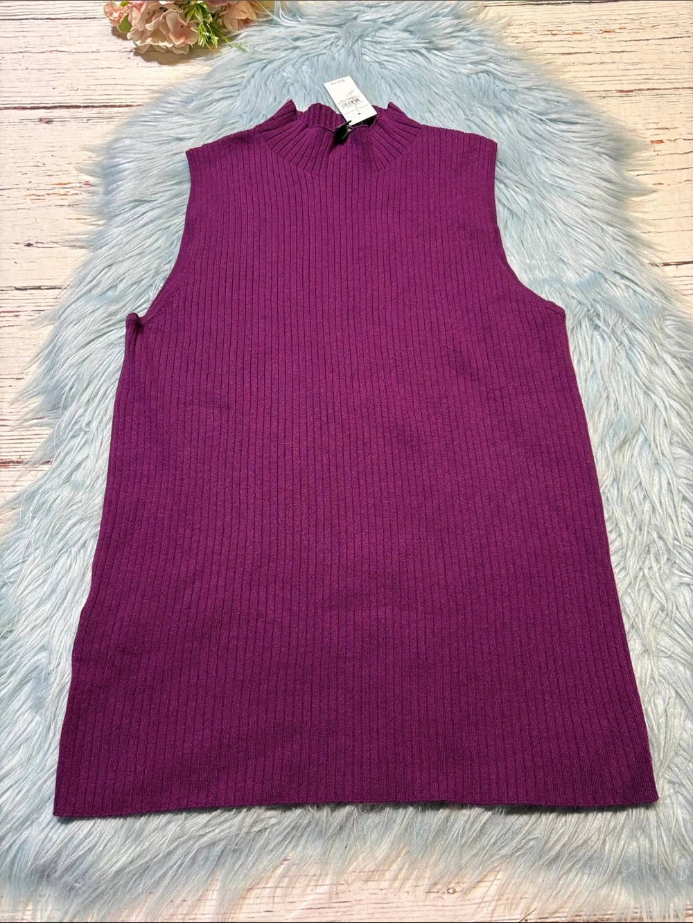NWT Ann Taylor Sleeveless Ribbed Mock Neck Sweater Top in Plum Sz L